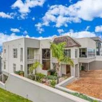 The Blue Sea Villa - Property / Building