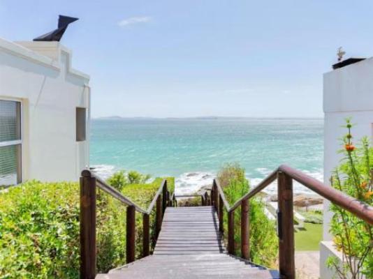 The Blue Sea Villa - Sea view