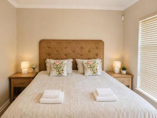 The Blue Sea Villa - Bed