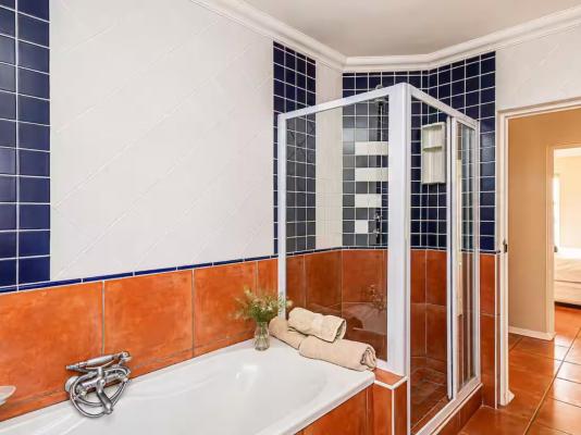 The Blue Sea Villa - 284222