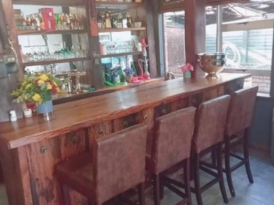 AGT Guesthouse - Lounge or bar