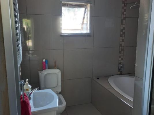 AGT Guesthouse - 284309