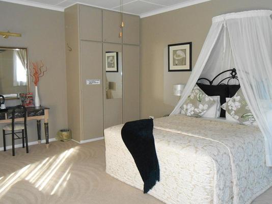 Room image 2