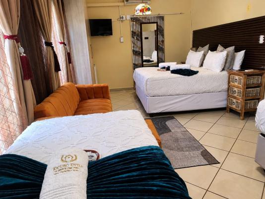 Room image 5