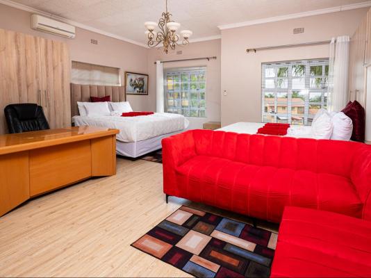 Room image 20