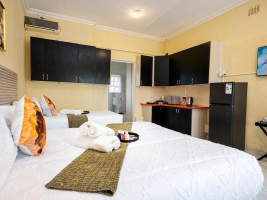 Room image 25
