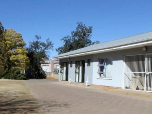 Three Angelz Lodge - Property / Building