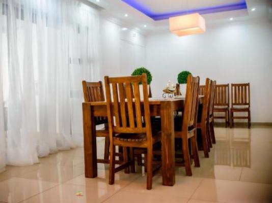 Makay's Guest House - Dining area