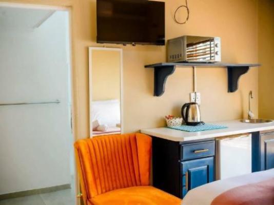 Makay's Guest House - Kitchenette