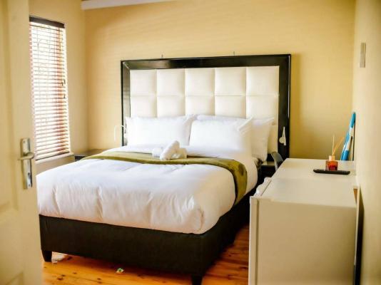 Makay's Guest House - 284461