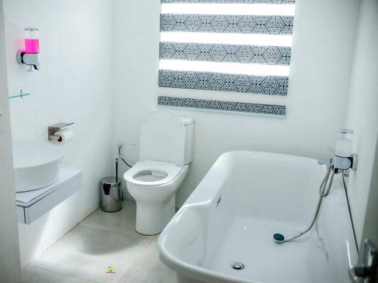 Makay's Guest House - 284471