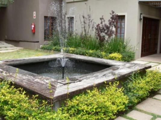 The Gallery Guesthouse & Family Restaurant - Garden view