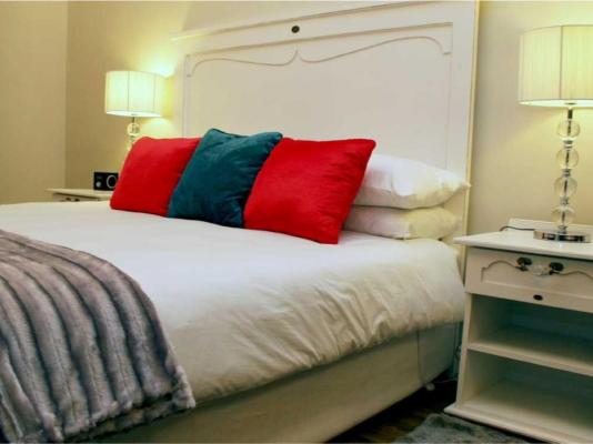 The Gallery Guesthouse & Family Restaurant - 284479