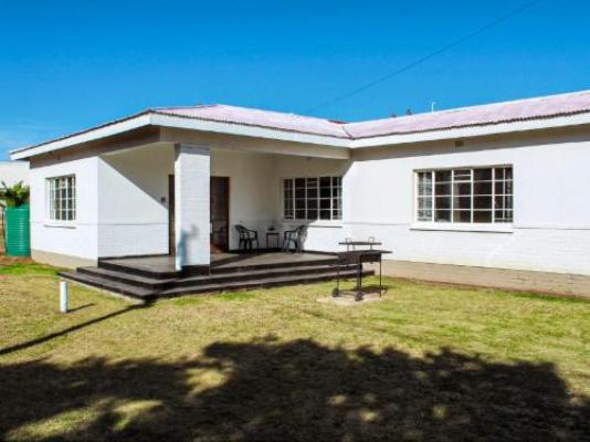 Modern Farm Stays - Property / Building