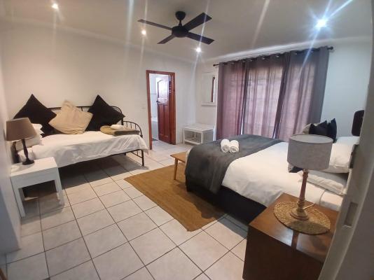 Modern Farm Stays - 284508