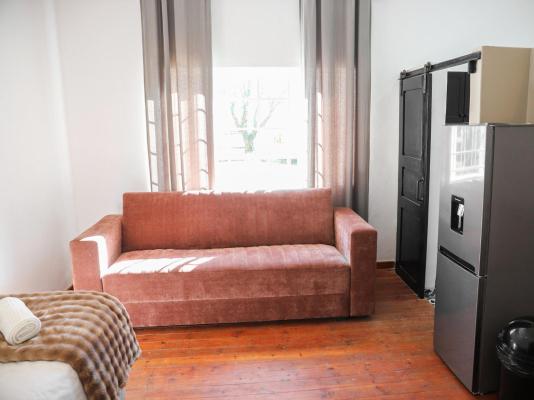 Modern Farm Stays - 284511
