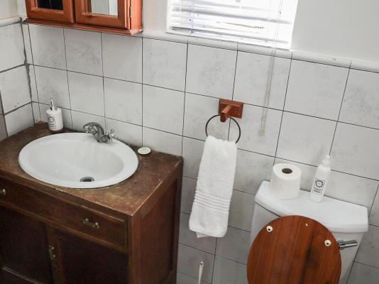 Modern Farm Stays - 284513