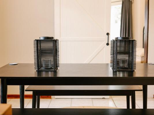 Modern Farm Stays - 284519