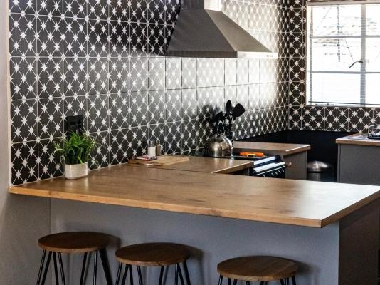 Modern Farm Stays - 284542