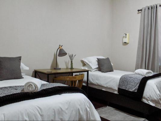 Modern Farm Stays - 284554