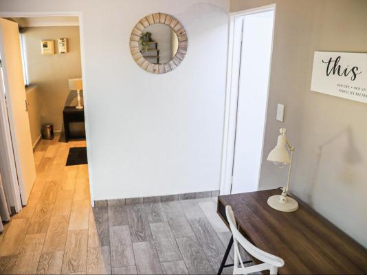Modern Farm Stays - 284569