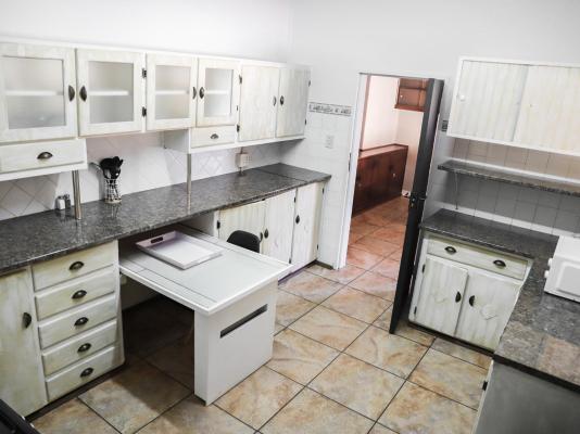 Modern Farm Stays - 284578