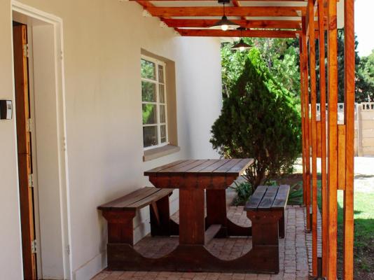 Modern Farm Stays - 284590