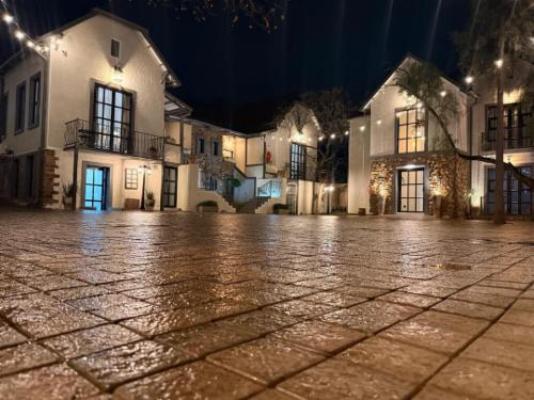 Gracious Whisp Boutique Hotel  - Street view