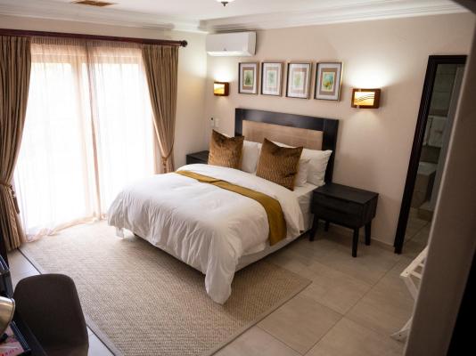 Room image 2