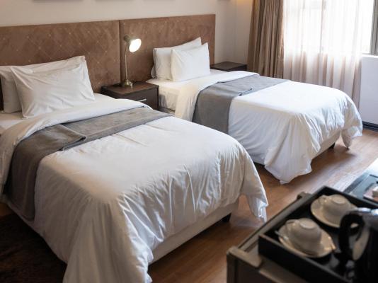 Room image 1