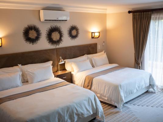 Room image 1