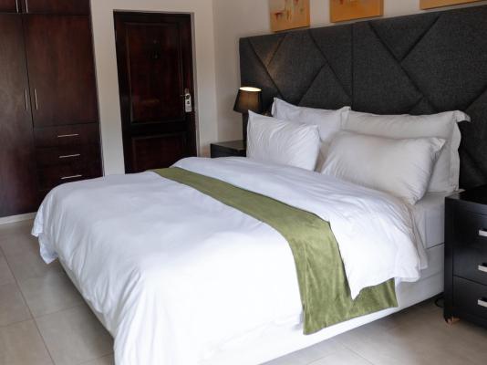 Room image 1