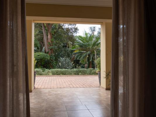 Room image 5