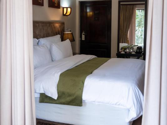 Room image 9