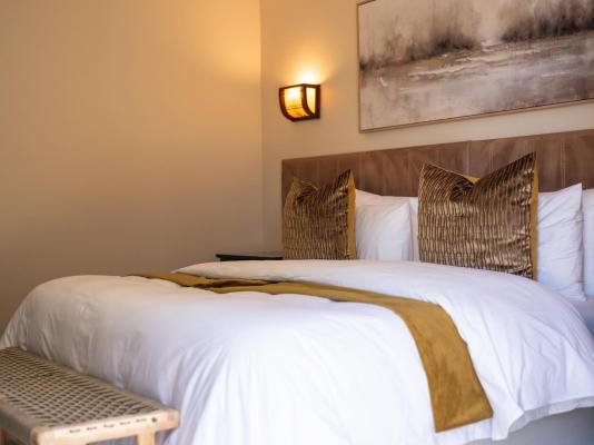 Room image 1