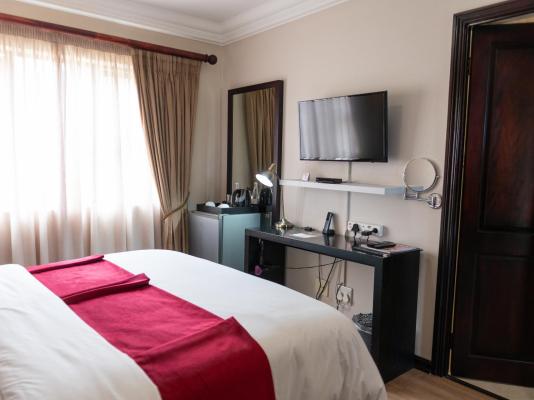 Room image 6