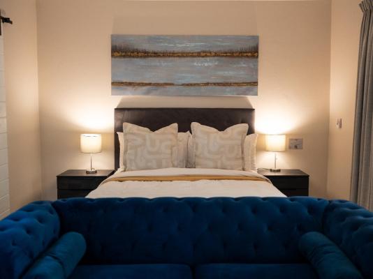 Room image 7
