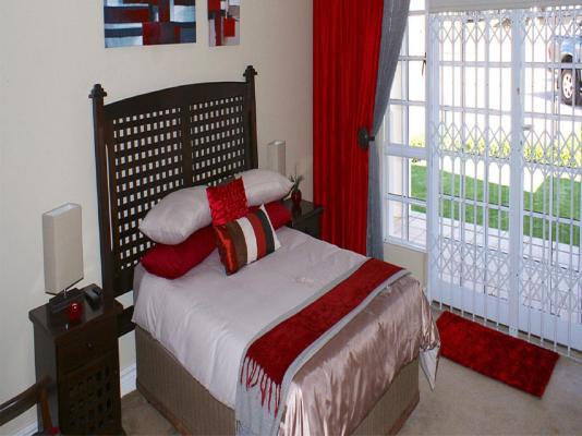 Jolani Guest House  - 284870