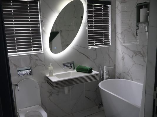 Bardow Manor - 284904