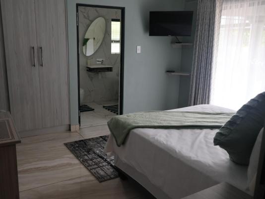Bardow Manor - 284922
