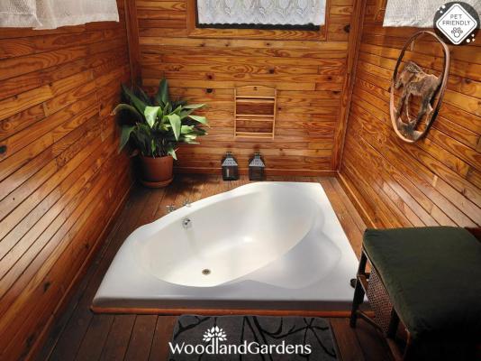 Woodland Gardens - 284977