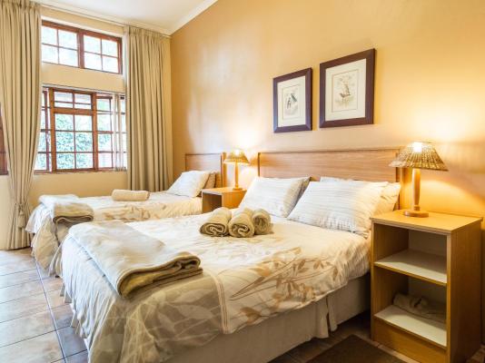 Room image 1