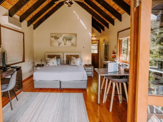Room image 1