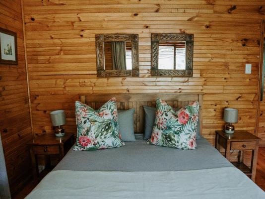 Room image 4