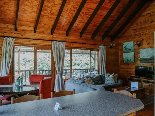 Room image 10