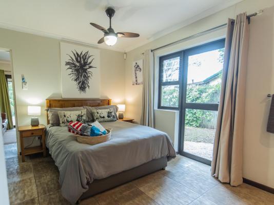 Room image 10
