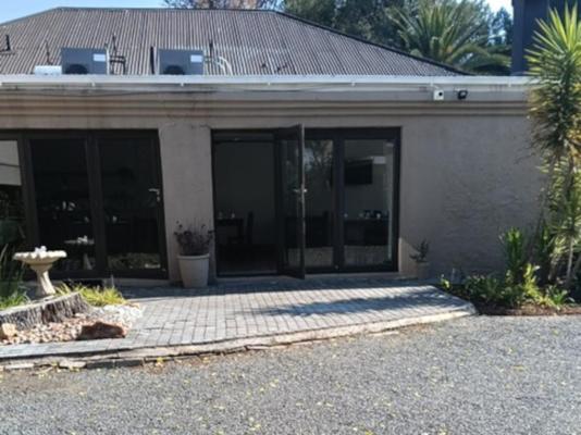 The Nightingale Guesthouse - 285320