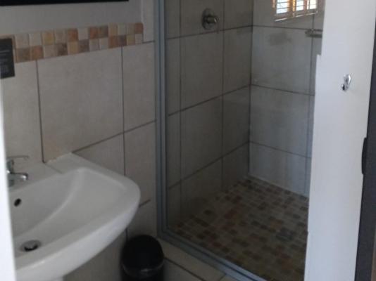 The Nightingale Guesthouse - 285353
