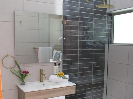 Room image 5