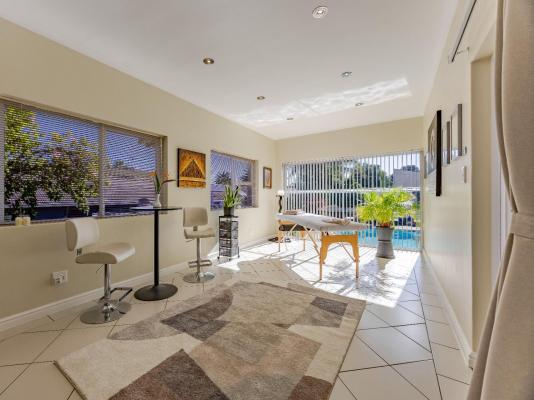Hajo's Lodge & Spa - 285560